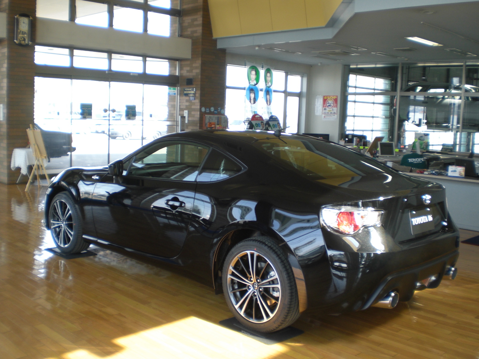 新たなスポーツカーの伝説が